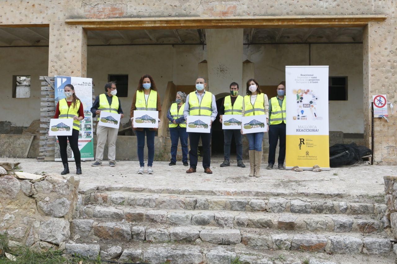 Presentació de l'inici de les obres al refugi de Galatzó.