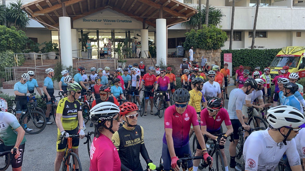 Inicio de la marcha cicloturísitca Bomberos de Mallorca 2025.