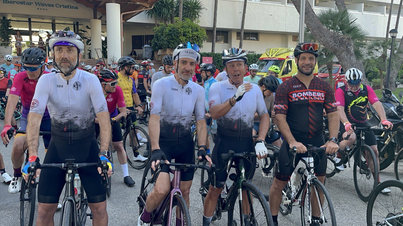 Inicio de la marcha cicloturísitca Bomberos de Mallorca 2025.