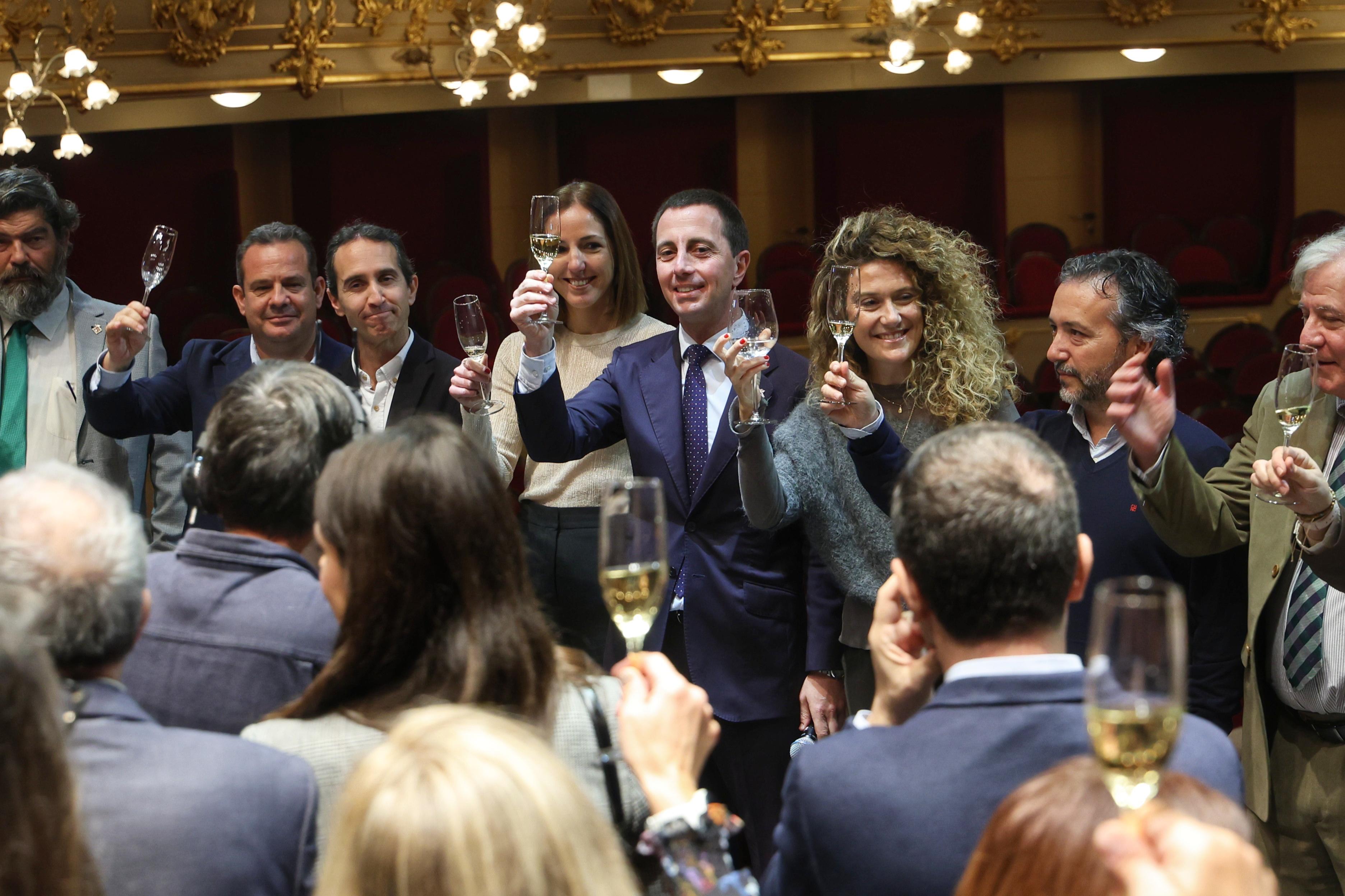 Copa de Navidad con los medios de comunicación.