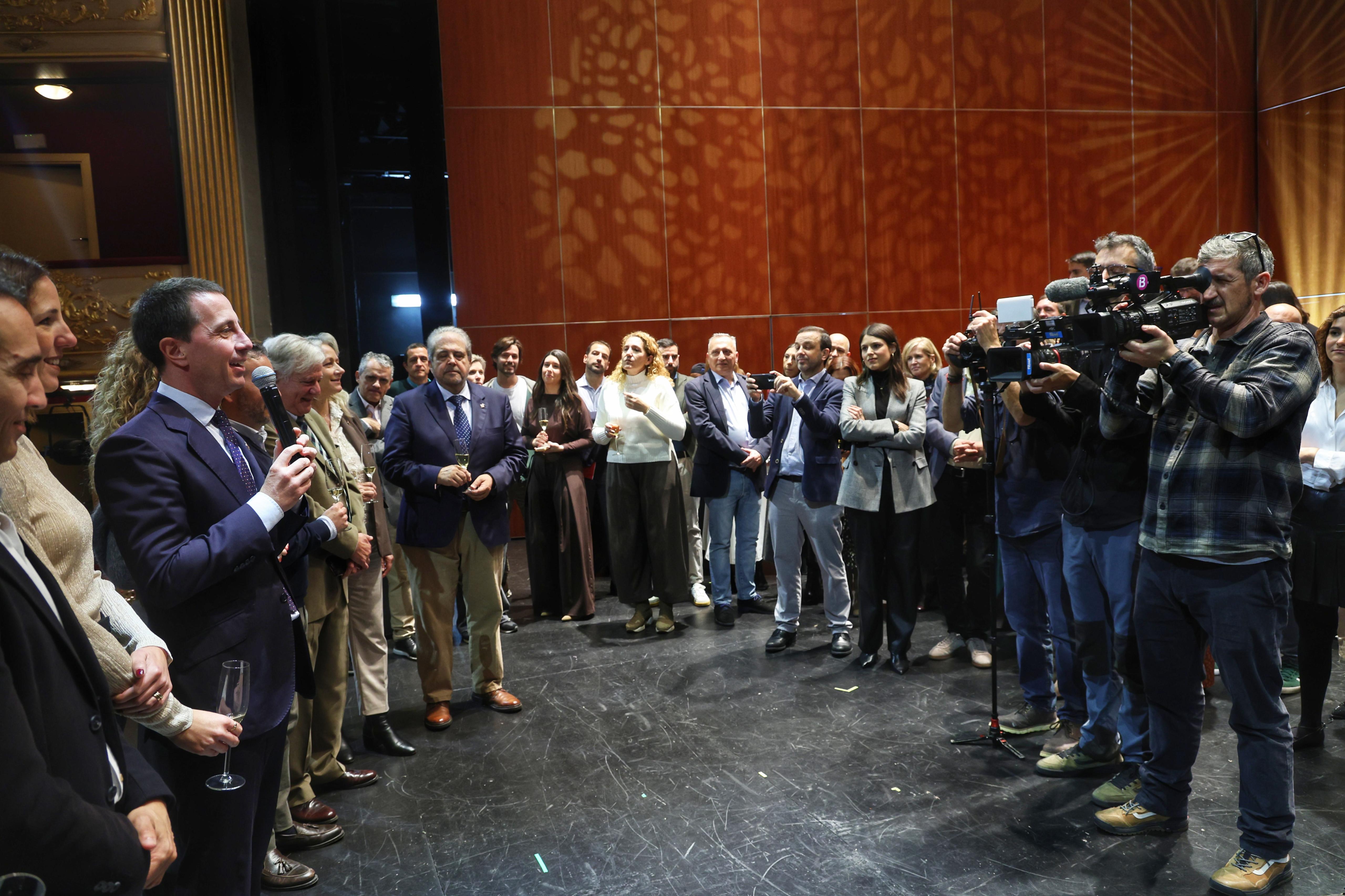 Copa de Navidad con los medios de comunicación.