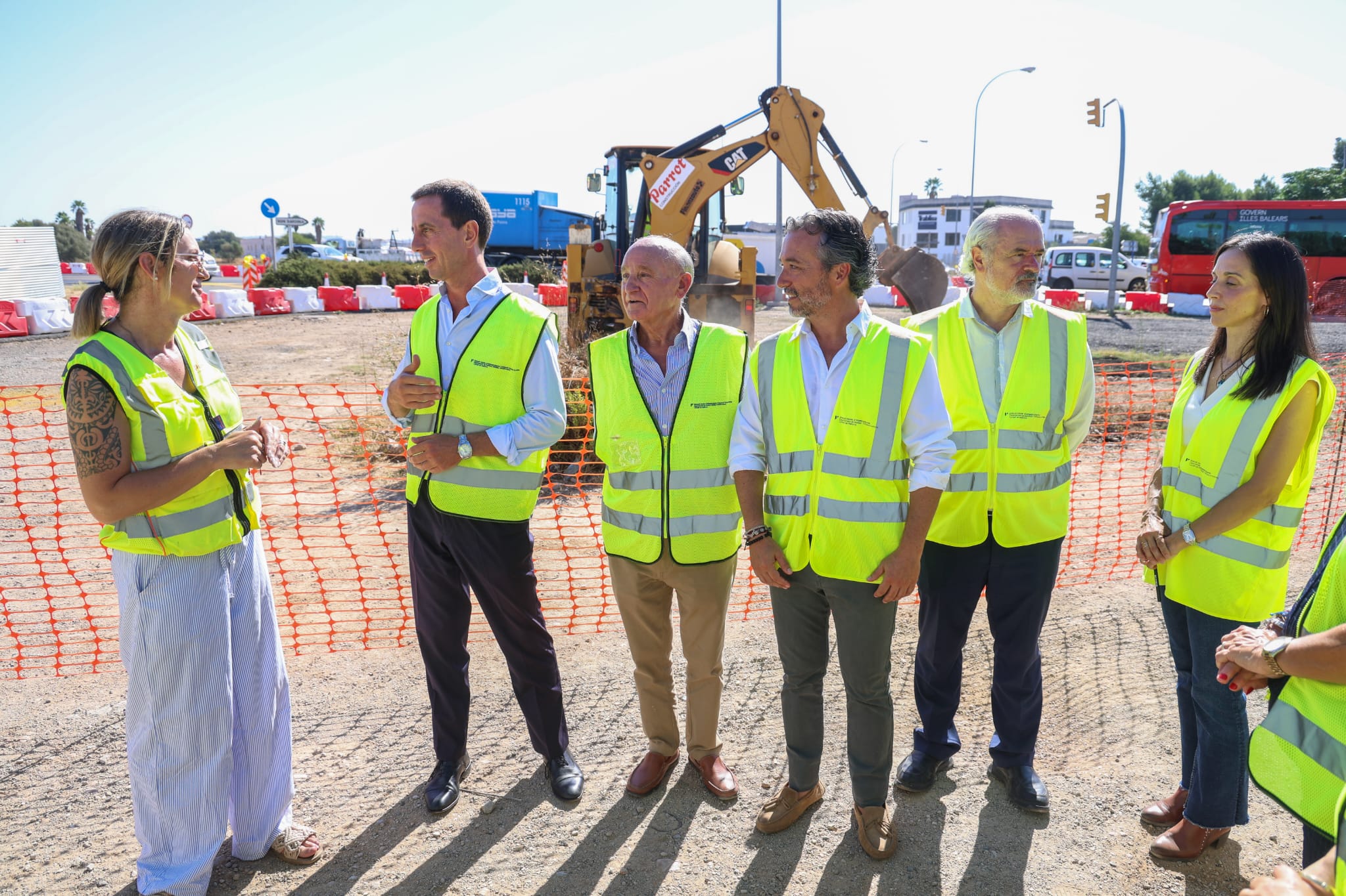 Inicio de las obras de la rotonda de la ITV del polígono de Son Castelló de Palma.