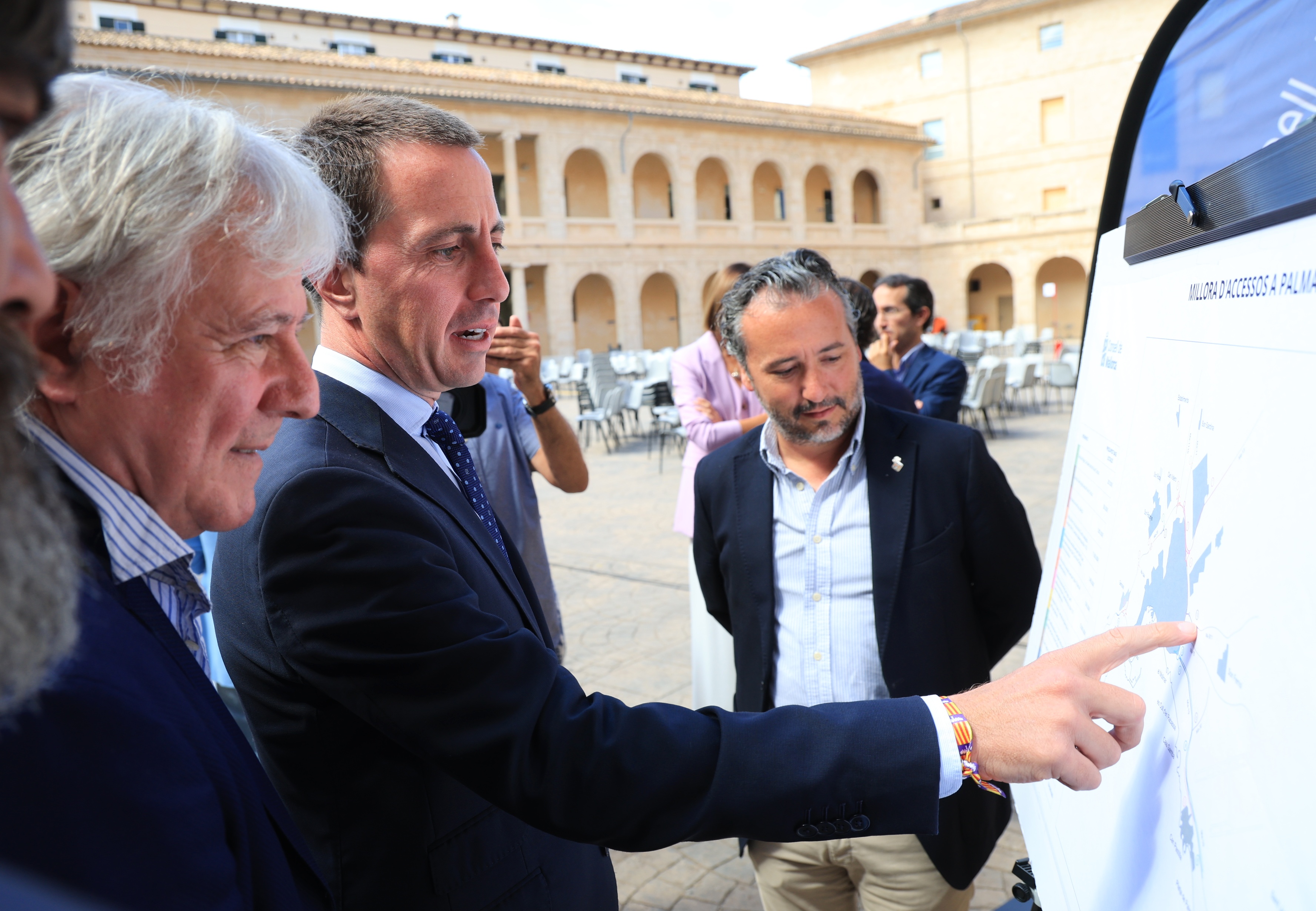 Presentació dels accessos a Palma