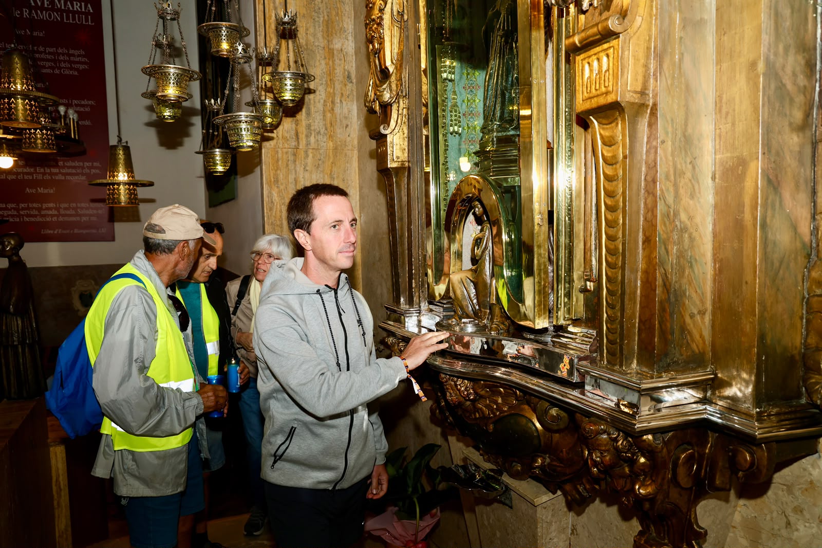 Imágenes del Presidente visitando a la Virgen de Lluc 